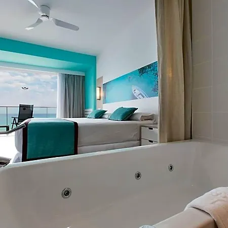 Riu San Francisco - Adults Only فندق